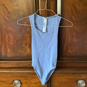 Zara light blue bodysuit extra small – small.